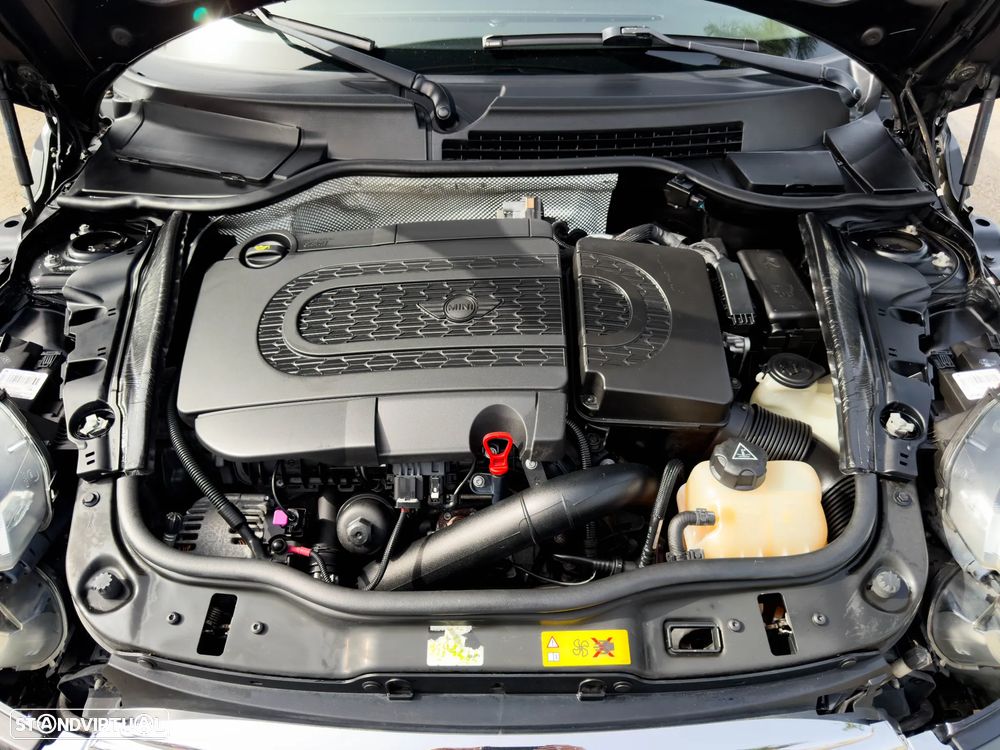MINI 3 Portas Cooper D - 11