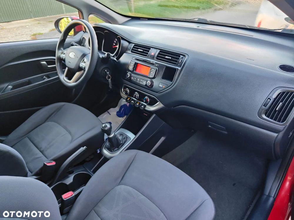 Kia Rio 1.2 Attract - 6