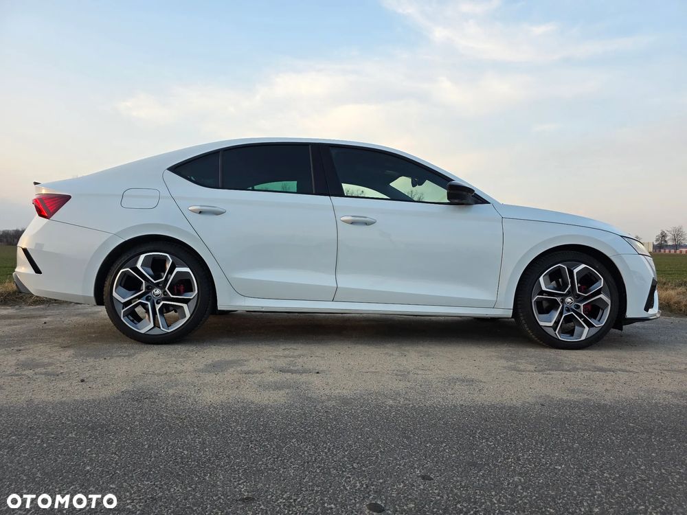 Skoda Octavia 2.0 TDI 4x4 RS DSG - 3