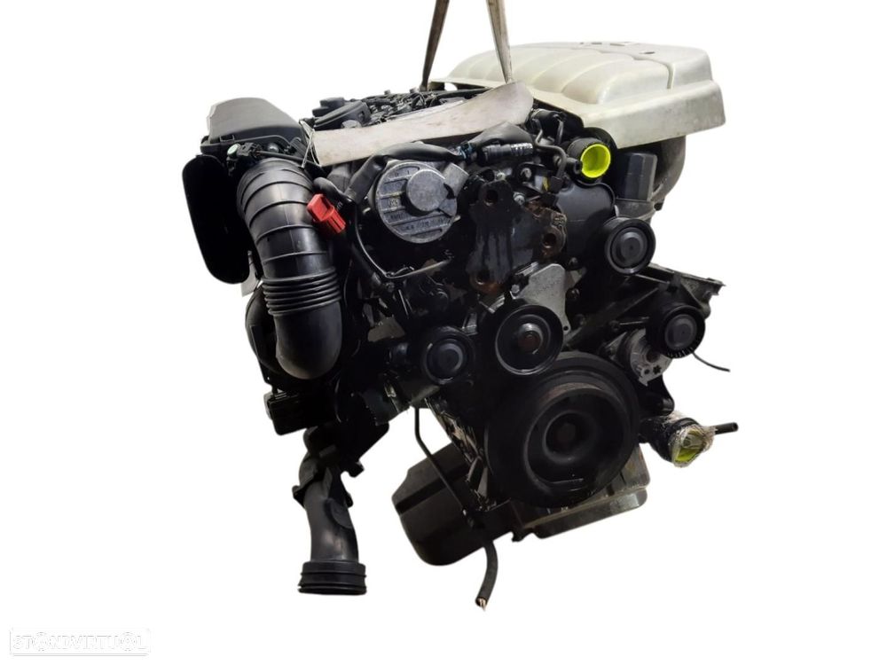 MOTOR COMPLETO MERCEDES-BENZ CLASE REF. 6130110101 - 1