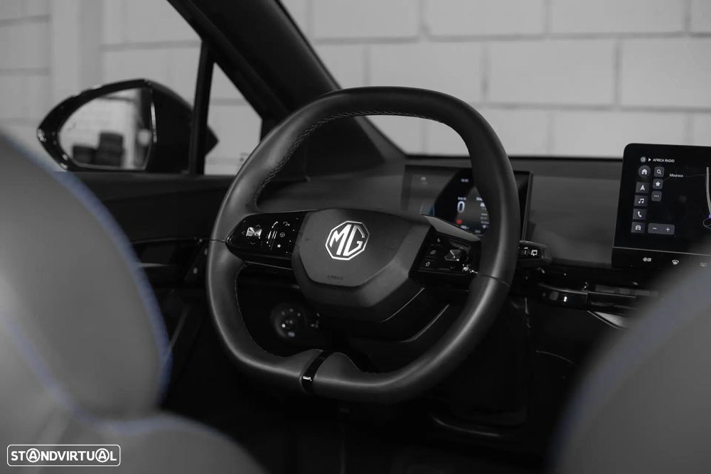 MG MG4 77 kWh Extended Range Luxury - 6