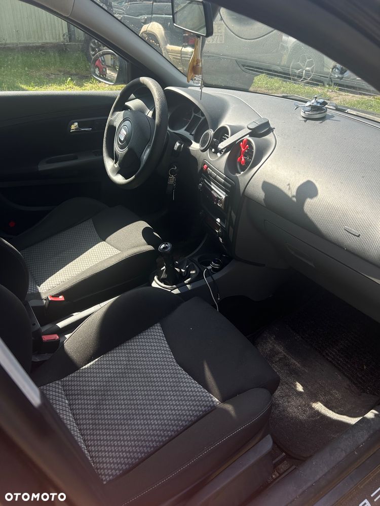 Seat Ibiza 1.4 16V Entry - 3