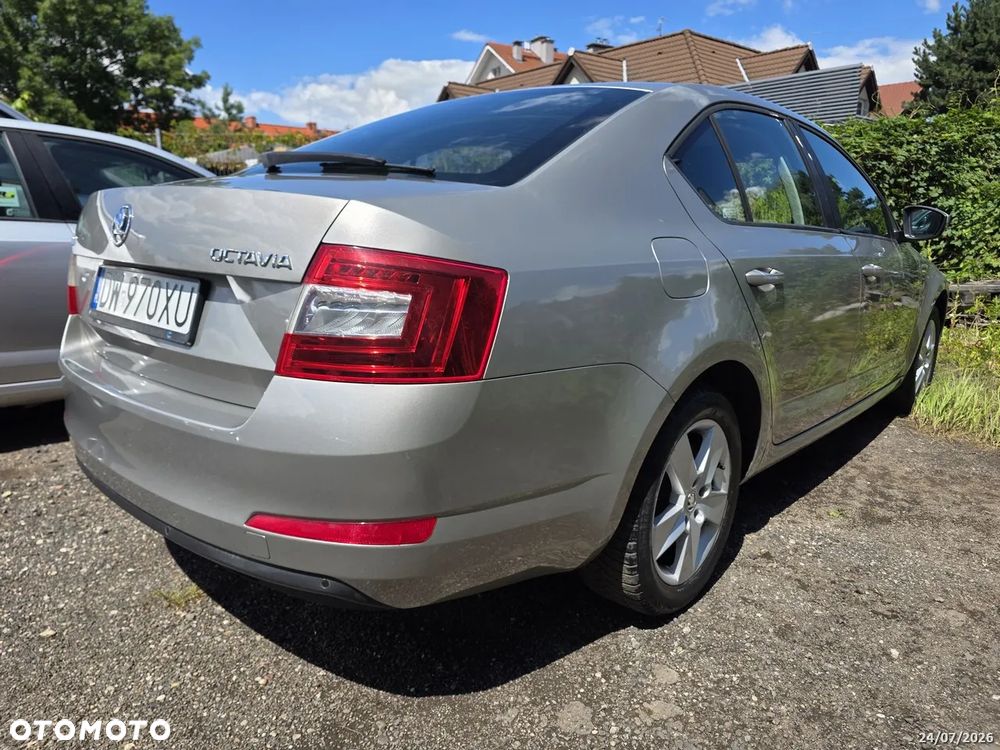 Skoda Octavia 1.4 TSI Ambition - 6