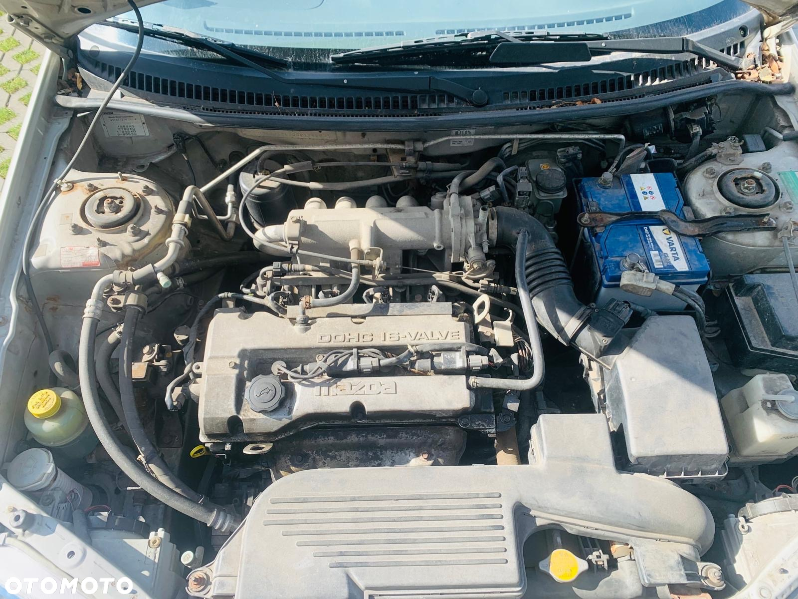 Mazda 323 - 11