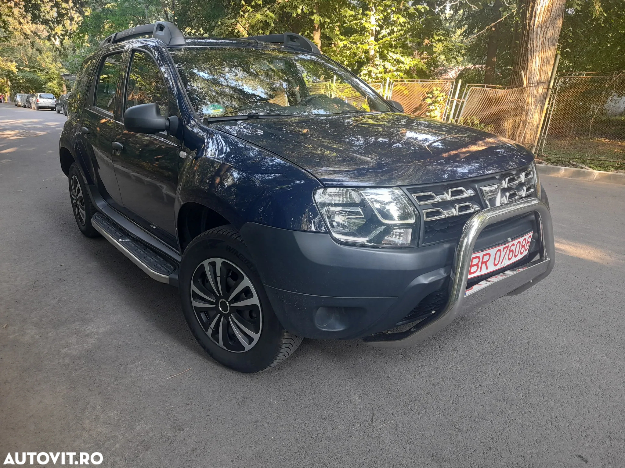Dacia Duster 1.6 4x2 Ambiance - 2