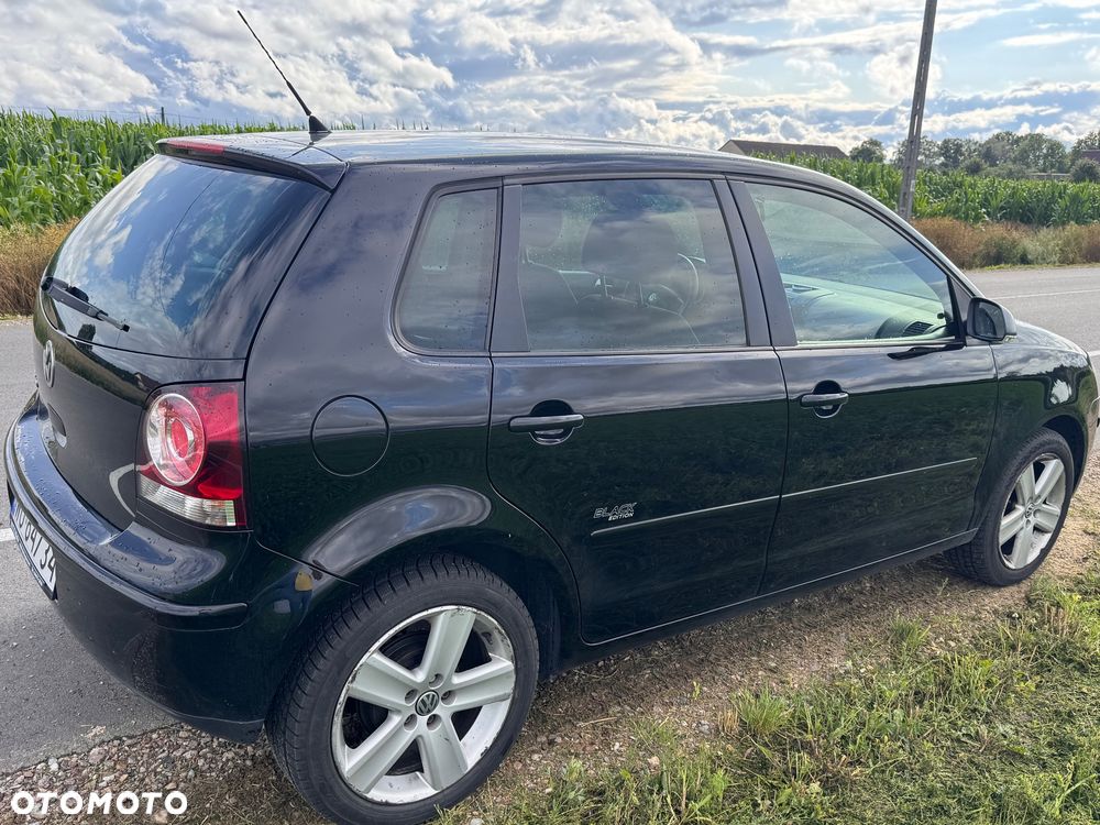 Volkswagen Polo - 1