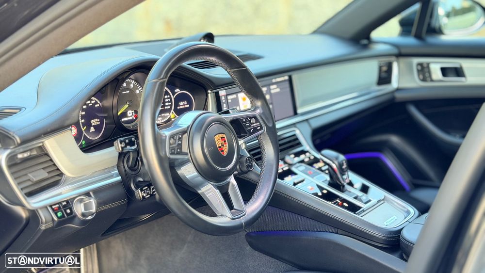 Porsche Panamera Sport Turismo 4 E-Hybrid - 7