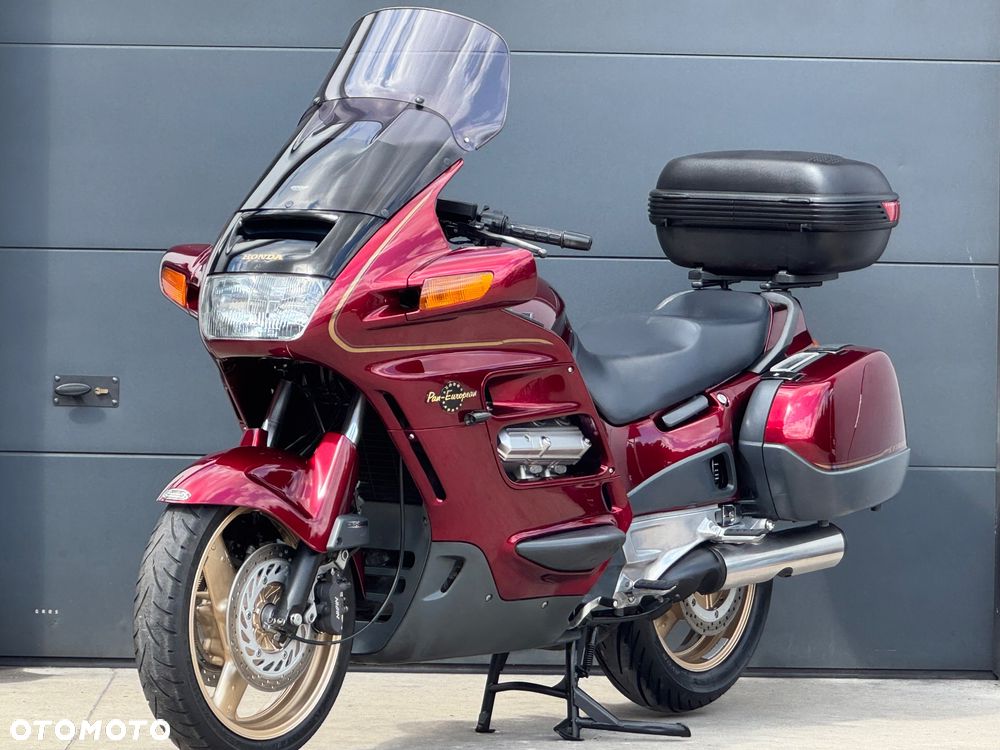 Honda ST - 22