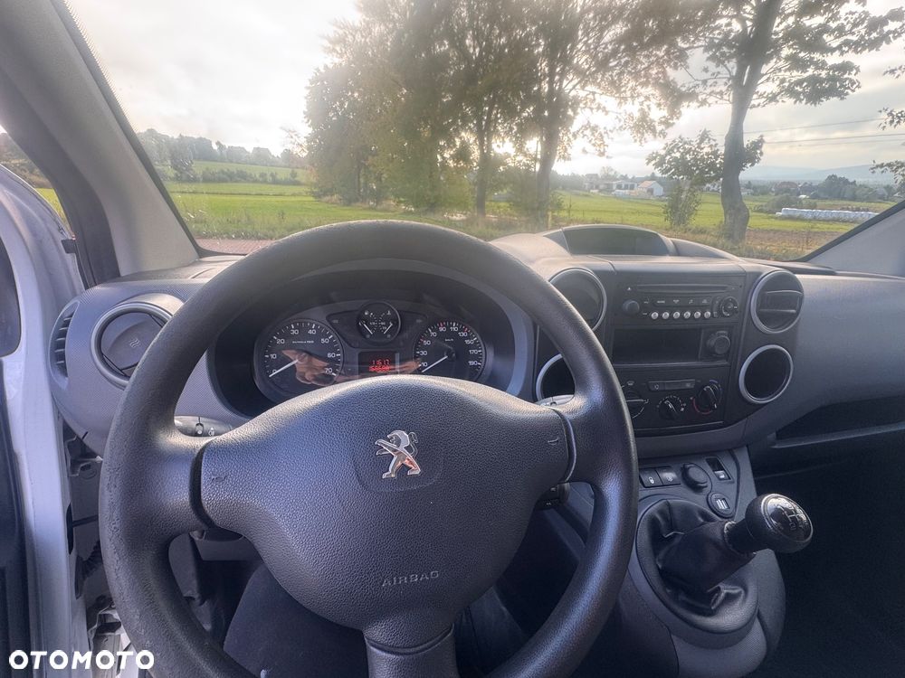 Peugeot Partner - 8