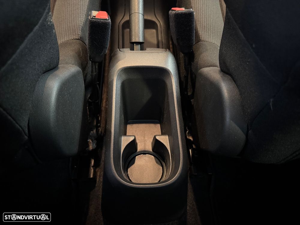 Citroën C3 1.5 BlueHDi Feel Pack - 34