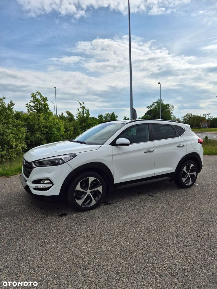 Hyundai Tucson 1.7 CRDI BlueDrive Premium 2WD DCT - 1