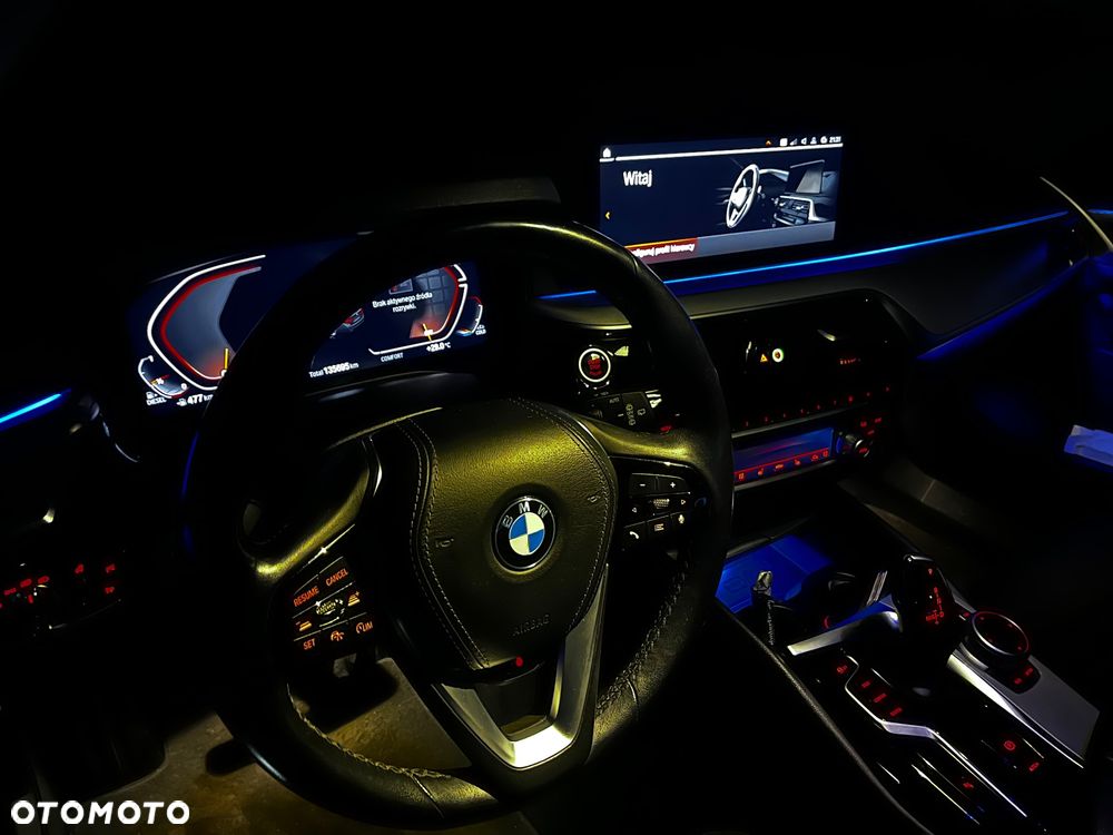 BMW Seria 5 520d - 4