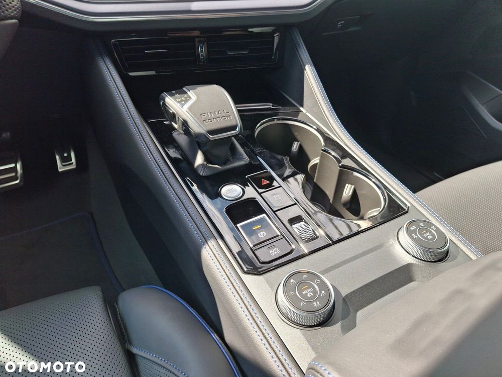 Volkswagen Touareg - 28