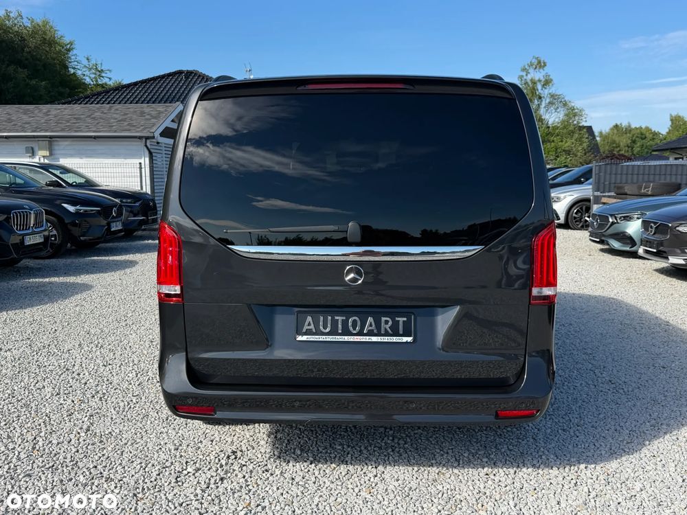 Mercedes-Benz Klasa V 300 d lang 9G-TRONIC Avantgarde - 13