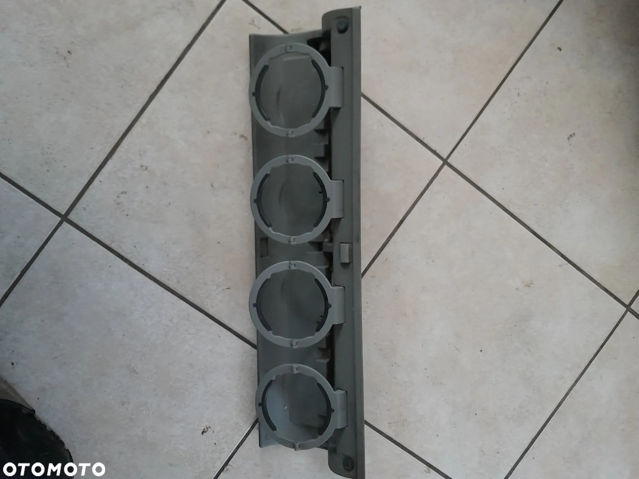 Uchwyt na kubki VW T4 Multivan - 2
