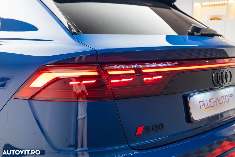 Audi SQ8 4.0 TFSI quattro Tiptronic - 12