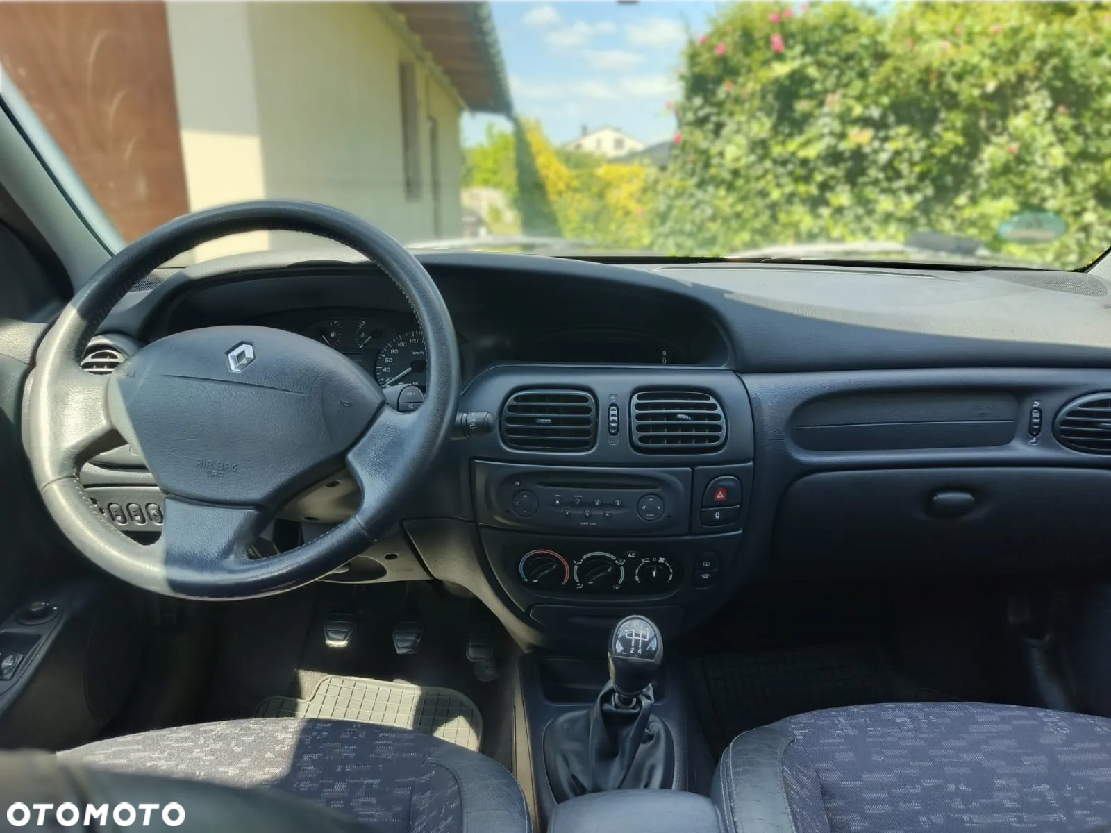 Renault Megane 1.4 16V Air - 7