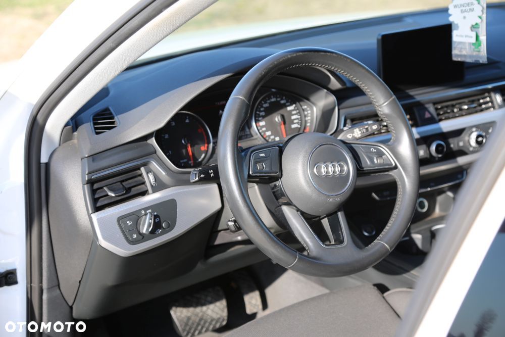 Audi A4 Avant 2.0 TDI S tronic - 11