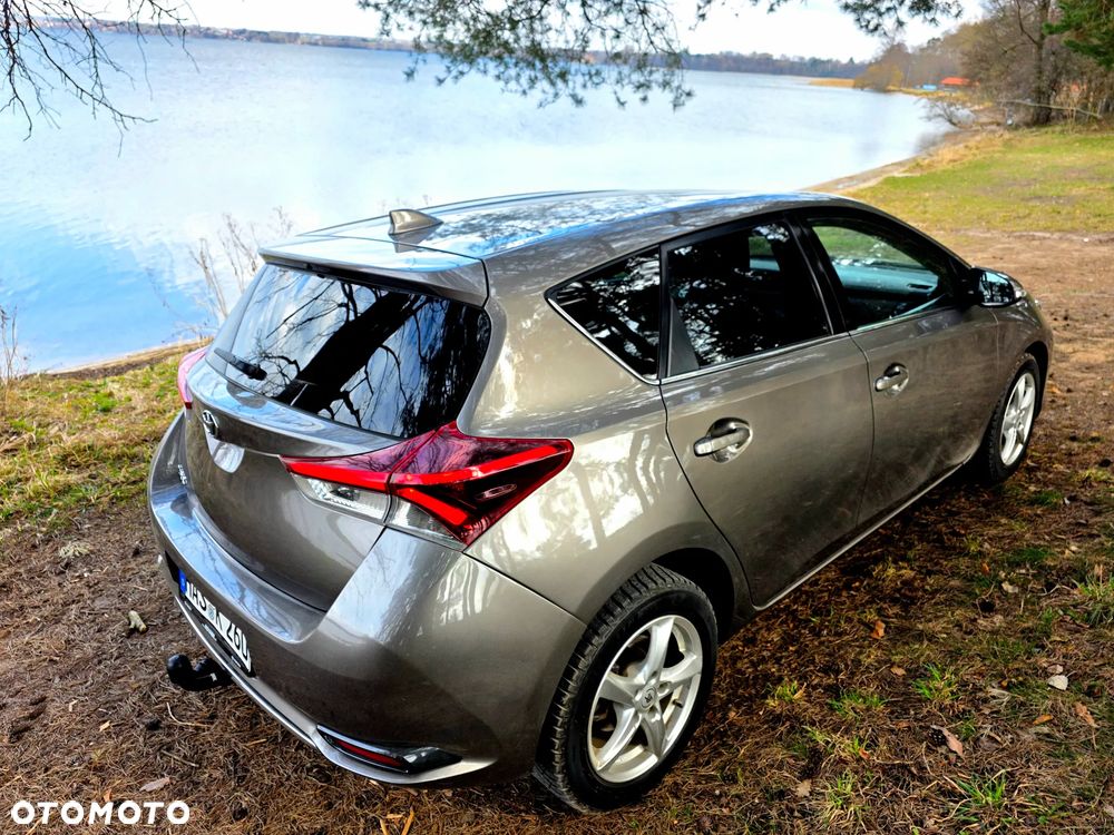 Toyota Auris 1.2 Turbo Comfort - 11