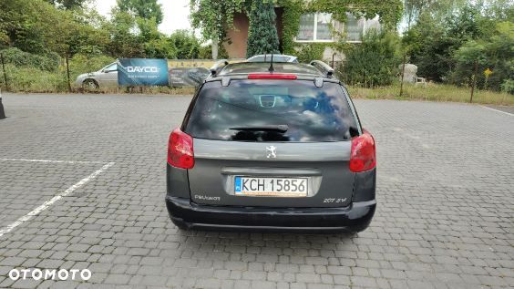 Peugeot 207 2009 photo 3