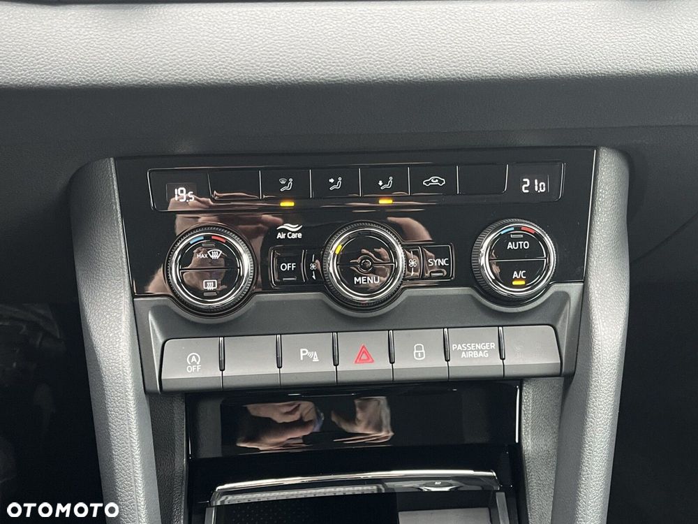 Skoda Karoq 1.5 TSI ACT Selection DSG - 30