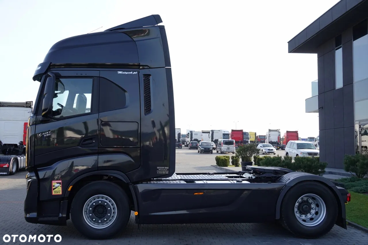 Iveco S-WAY / 530 / RETARDER / KLIMA POSTOJOWA / CAŁA NA PODUSZKACH / OPONY  100% / SPROWADZONY / PO KONTRAKCIE SERWISOWYM - 5