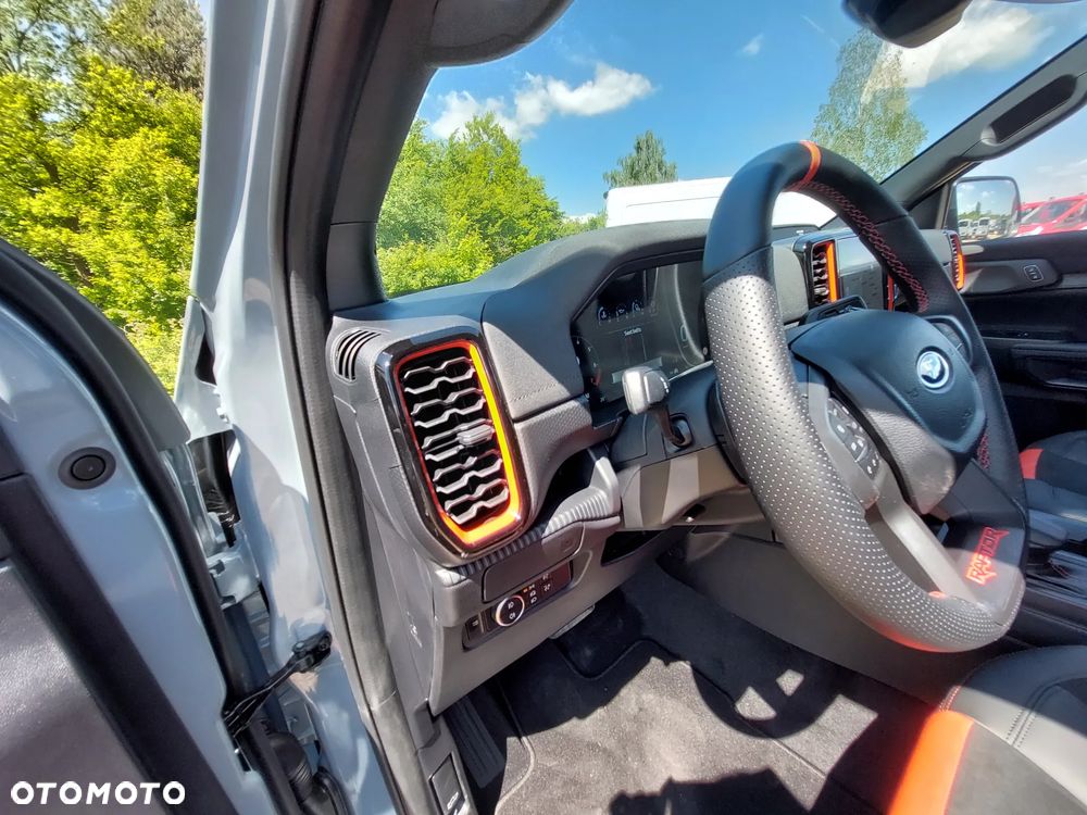 Ford Ranger - 25