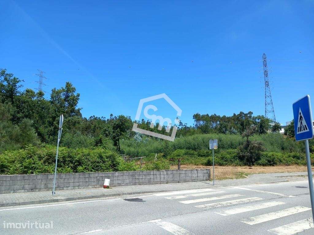 Terreno com Potencial Construtivo em Vandoma – Paredes - Grande imagem: 3/13