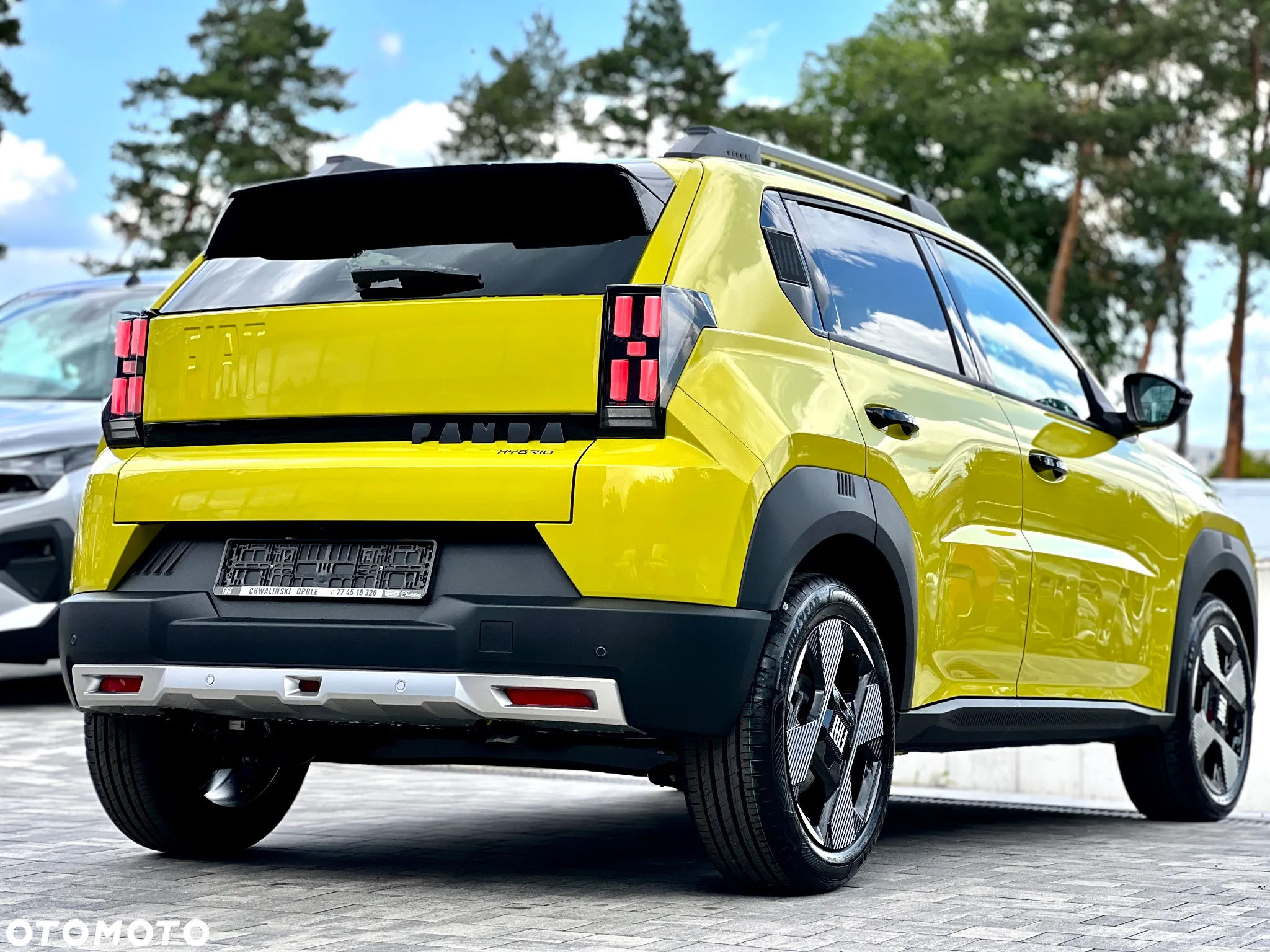 Fiat Grande Panda 1.2 mHEV La Prima eDCT - 3