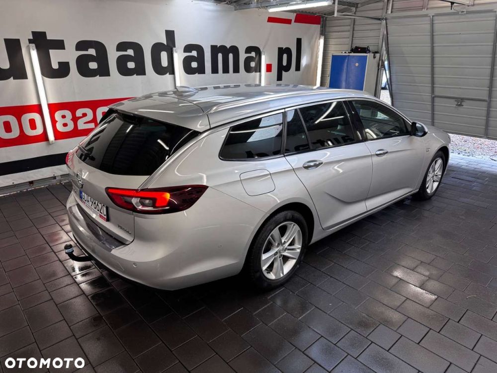 Opel Insignia - 8