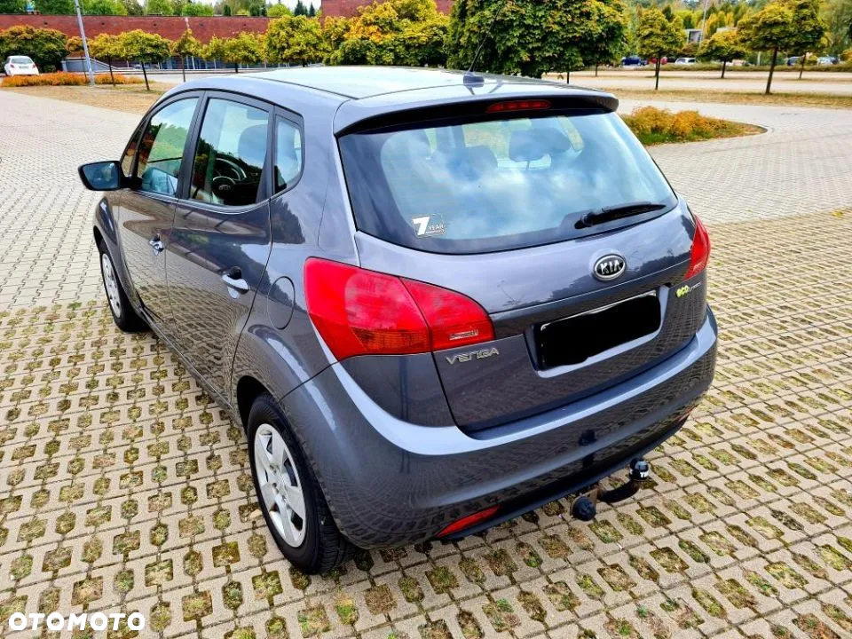 Kia Venga 1.4 L - 7