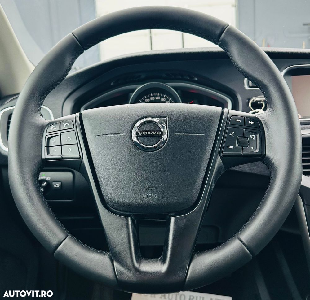Volvo V40 D2 DRIVe Kinetic - 32