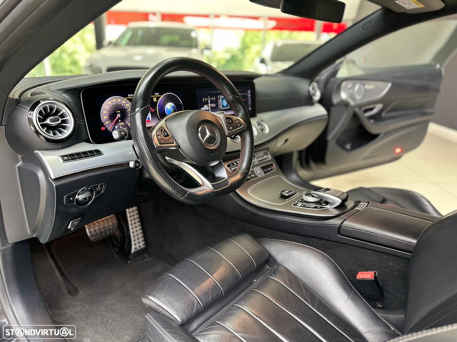 Mercedes-Benz E 220 d AMG Line - 15