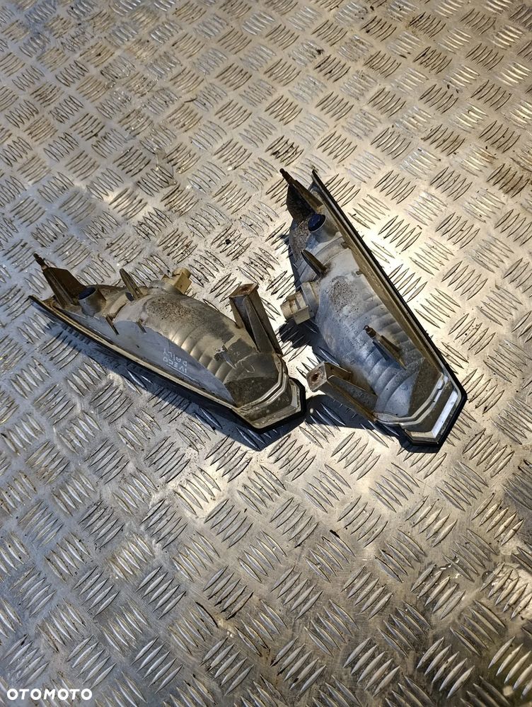 Kierunkowskaz Iveco daily 14- prawy przód przedni 5801874639 - 2