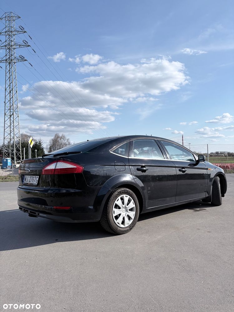 Ford Mondeo 2.0 Titanium - 2