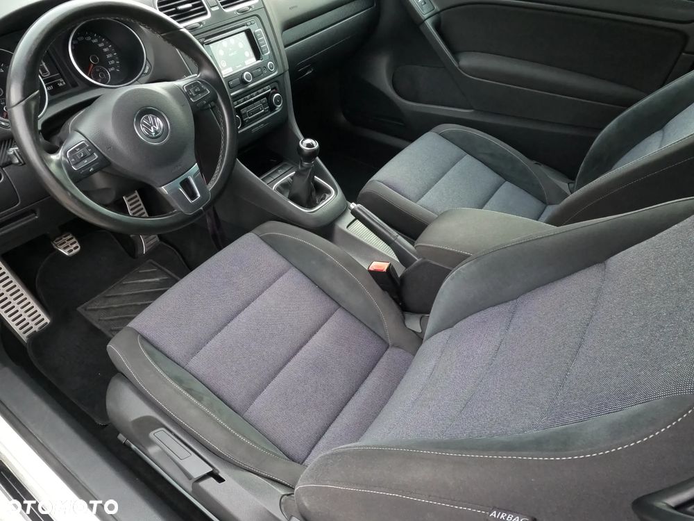 Volkswagen Golf 1.6 TDI DPF Style - 10