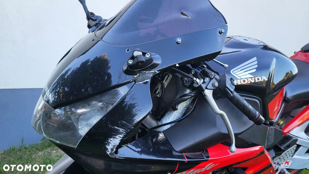 Honda CBR - 4