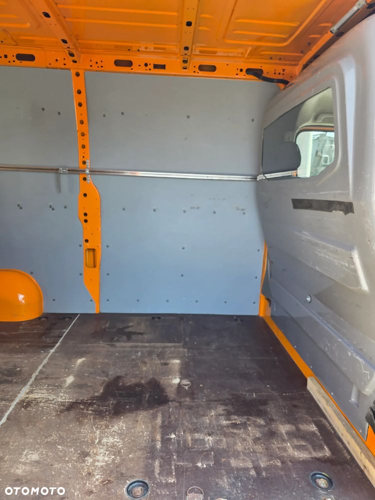 Renault Master - 13