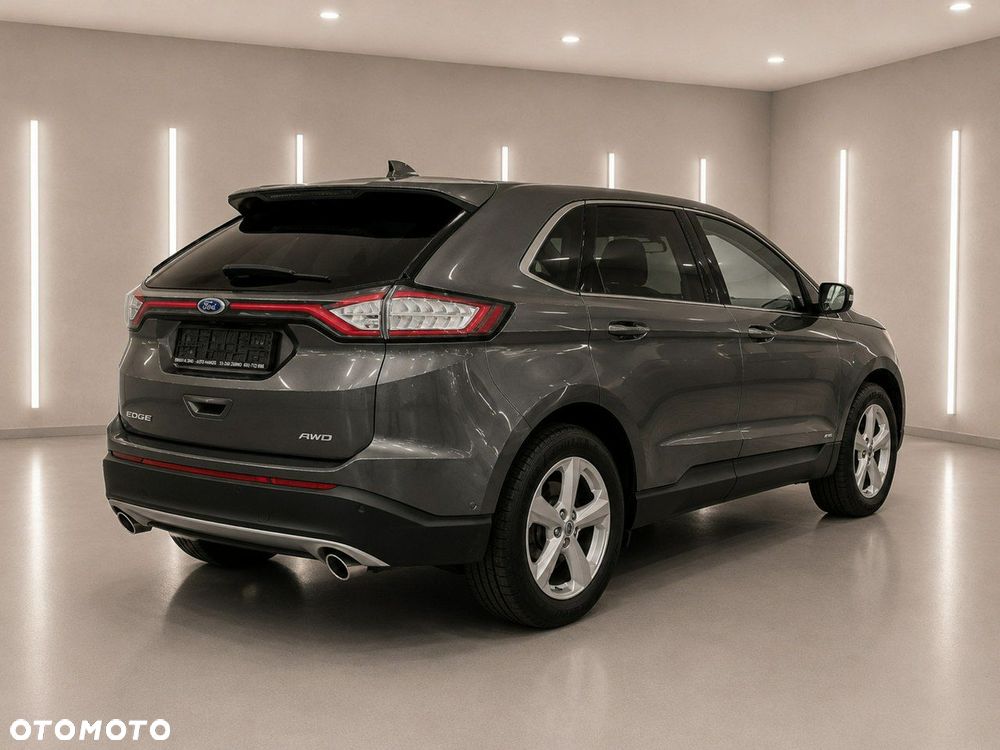 Ford Edge - 8