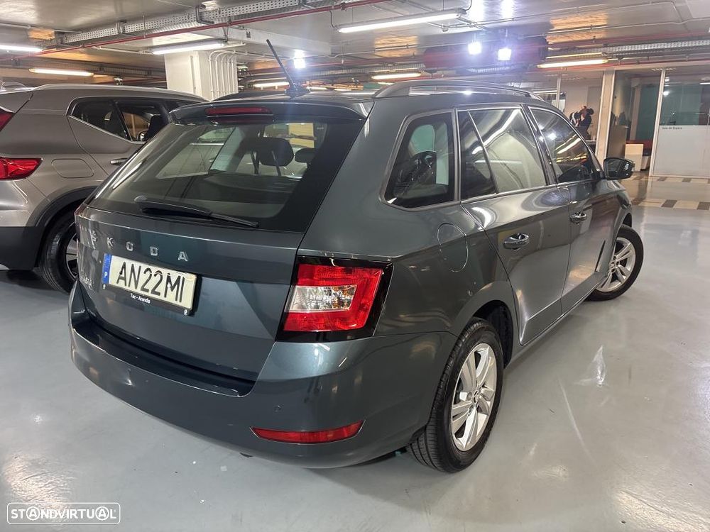 Skoda Fabia Break 1.0 TSI Ambition - 3