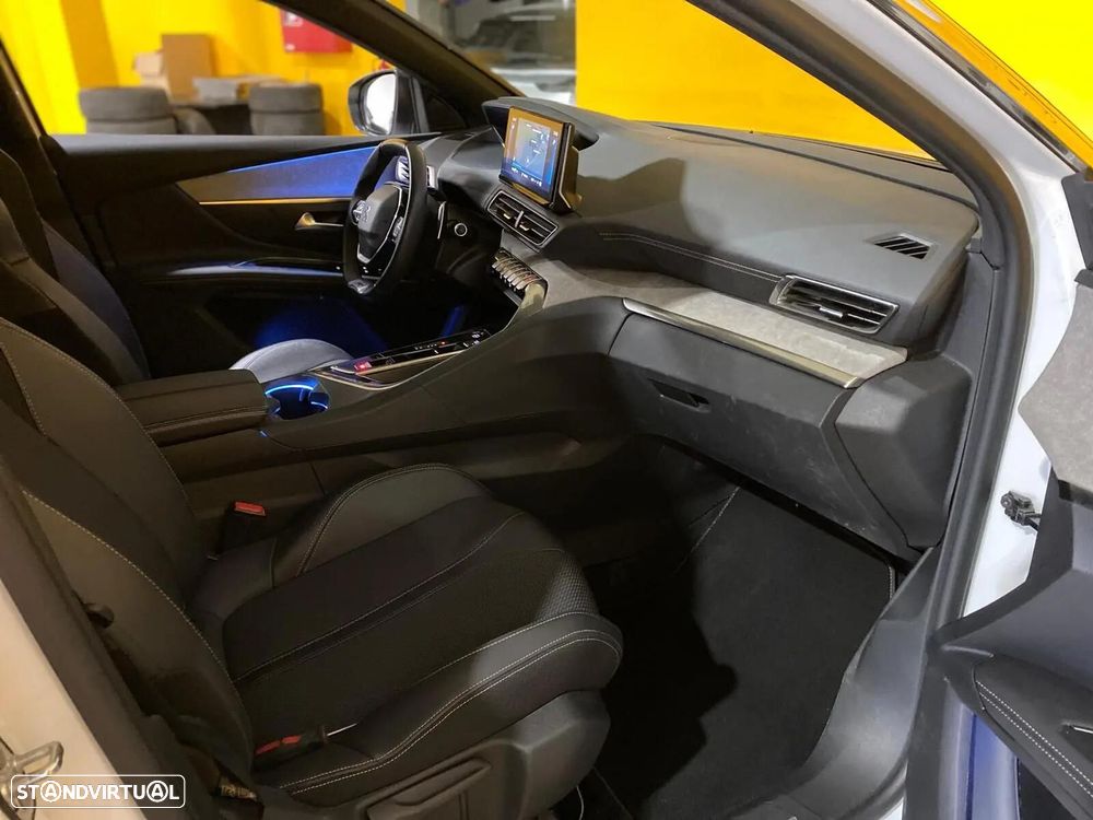 Peugeot 3008 1.2 PureTech GT Pack EAT8 - 14