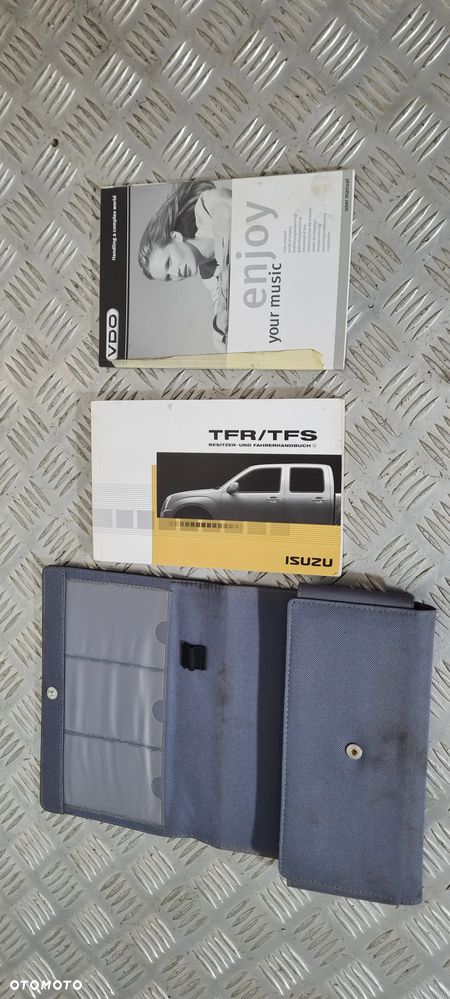 Isuzu D-Max I Książka Serwisowa Instrukcja Obsługi - 2