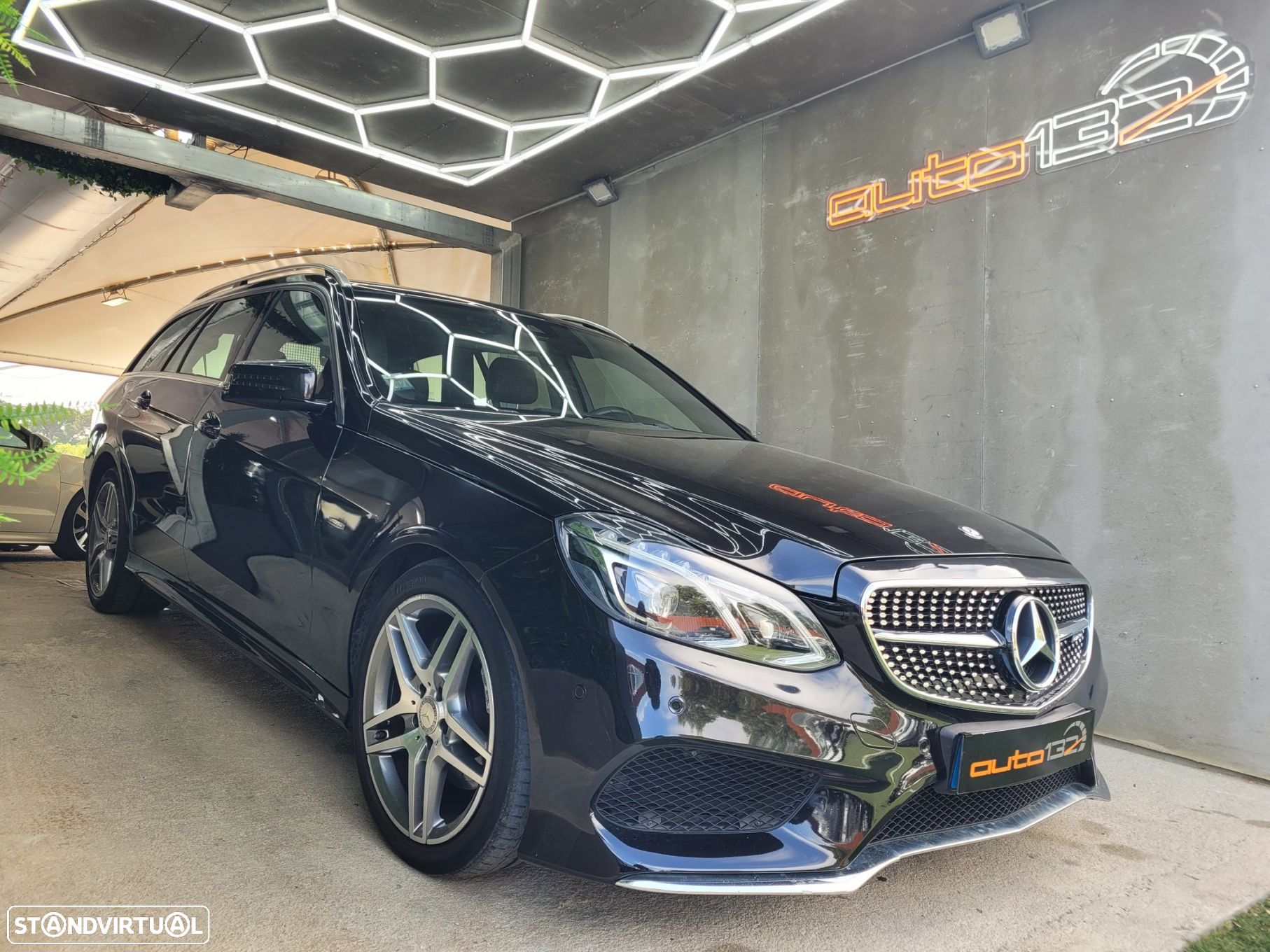 Mercedes-Benz E 300 Bluetec Hybrid Avantgarde - 1