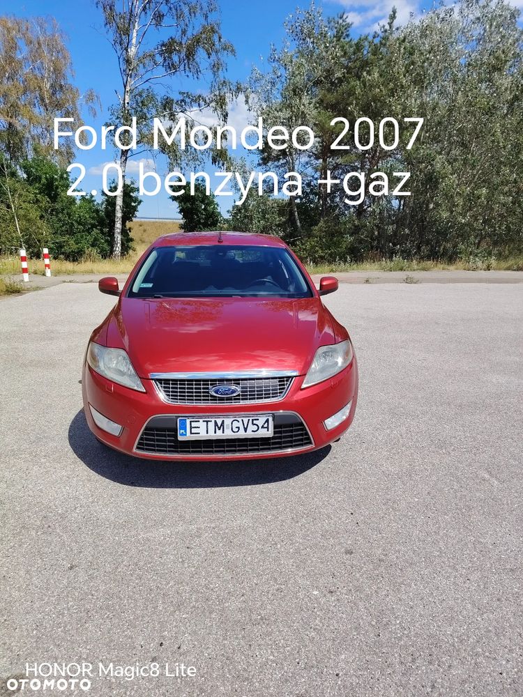 Ford Mondeo 2.0 Ghia - 1