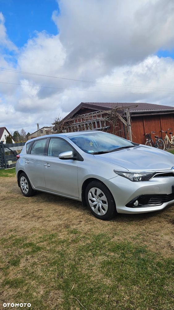 Toyota Auris 1.6 Comfort - 4