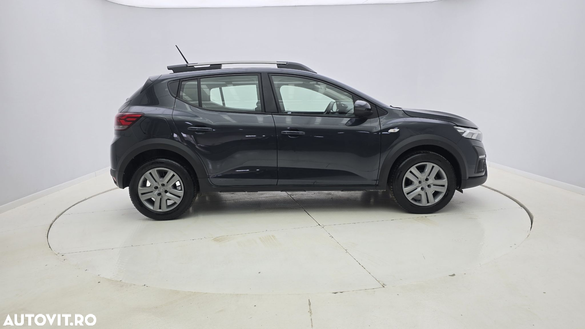 Dacia Sandero Stepway TCe 90 MT6 Comfort - 5