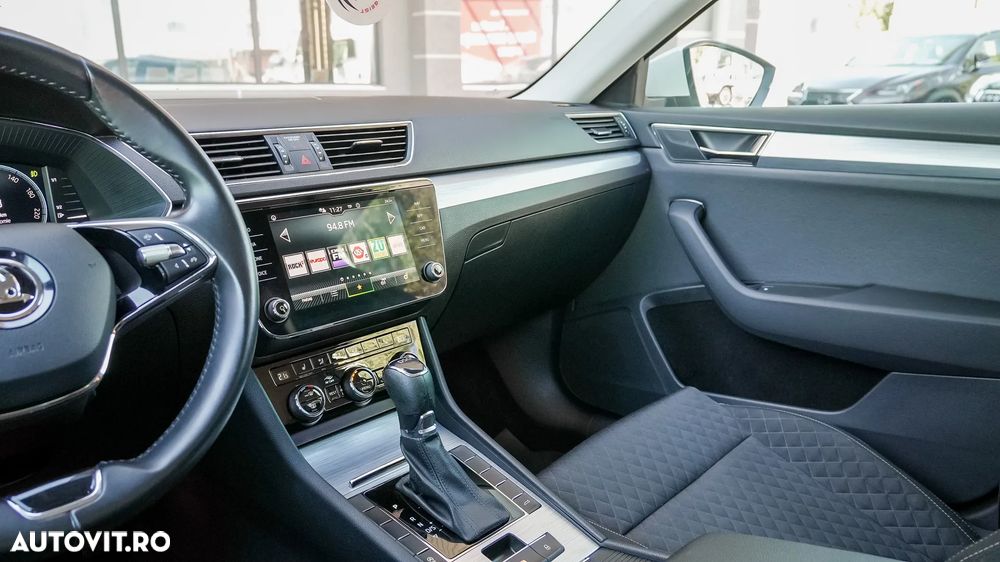 Skoda Superb 2.0 TDI DSG Ambition - 13