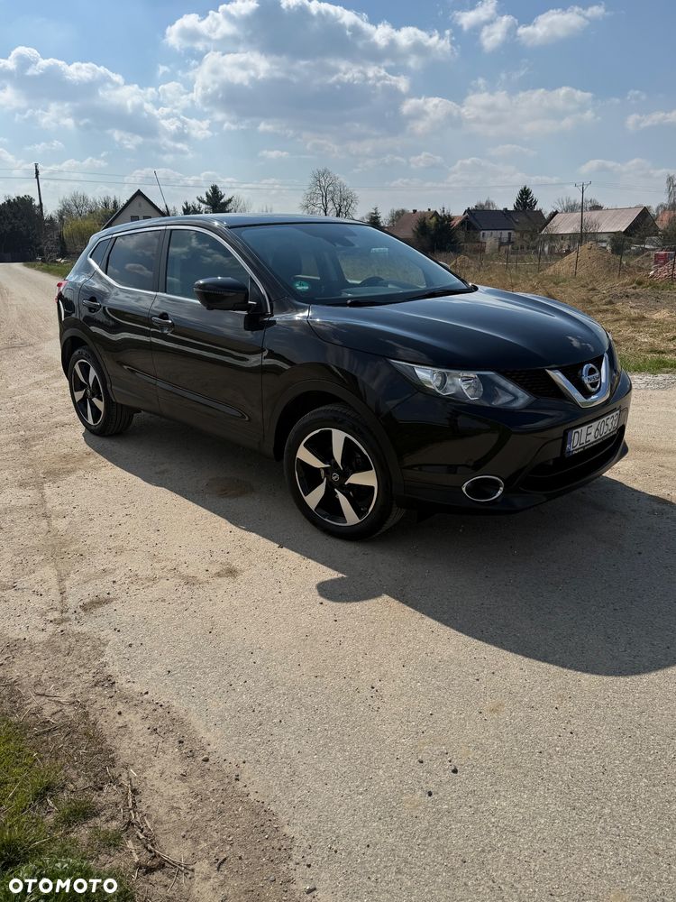 Nissan Qashqai - 1