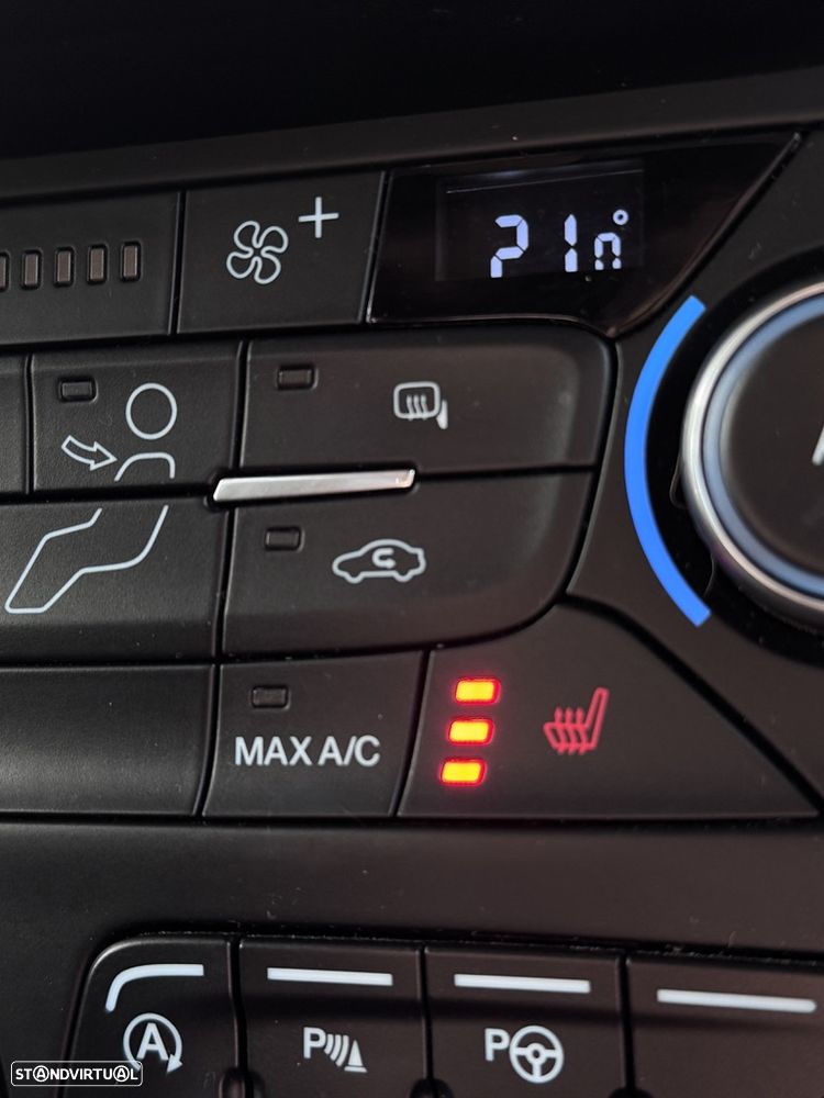 Ford Transit Connect Active - 16