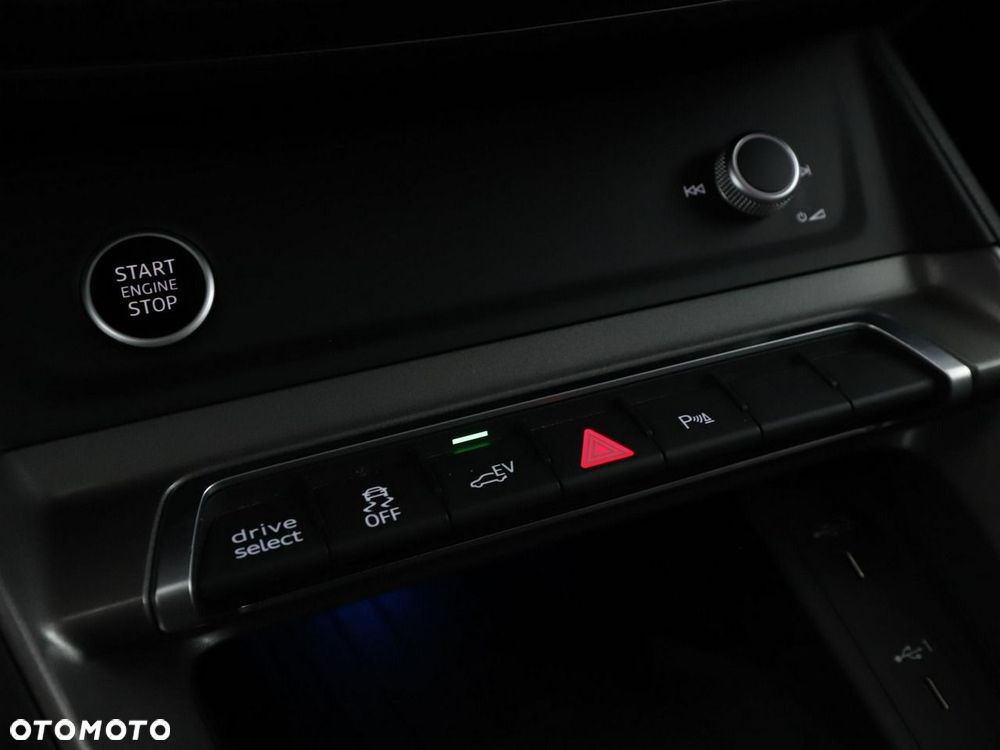 Audi Q3 45 TFSI e S Line S tronic - 31